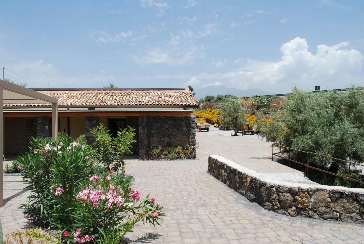 Etna Hills Scalilli Hotel ปาแตร์โน ภายนอก รูปภาพ